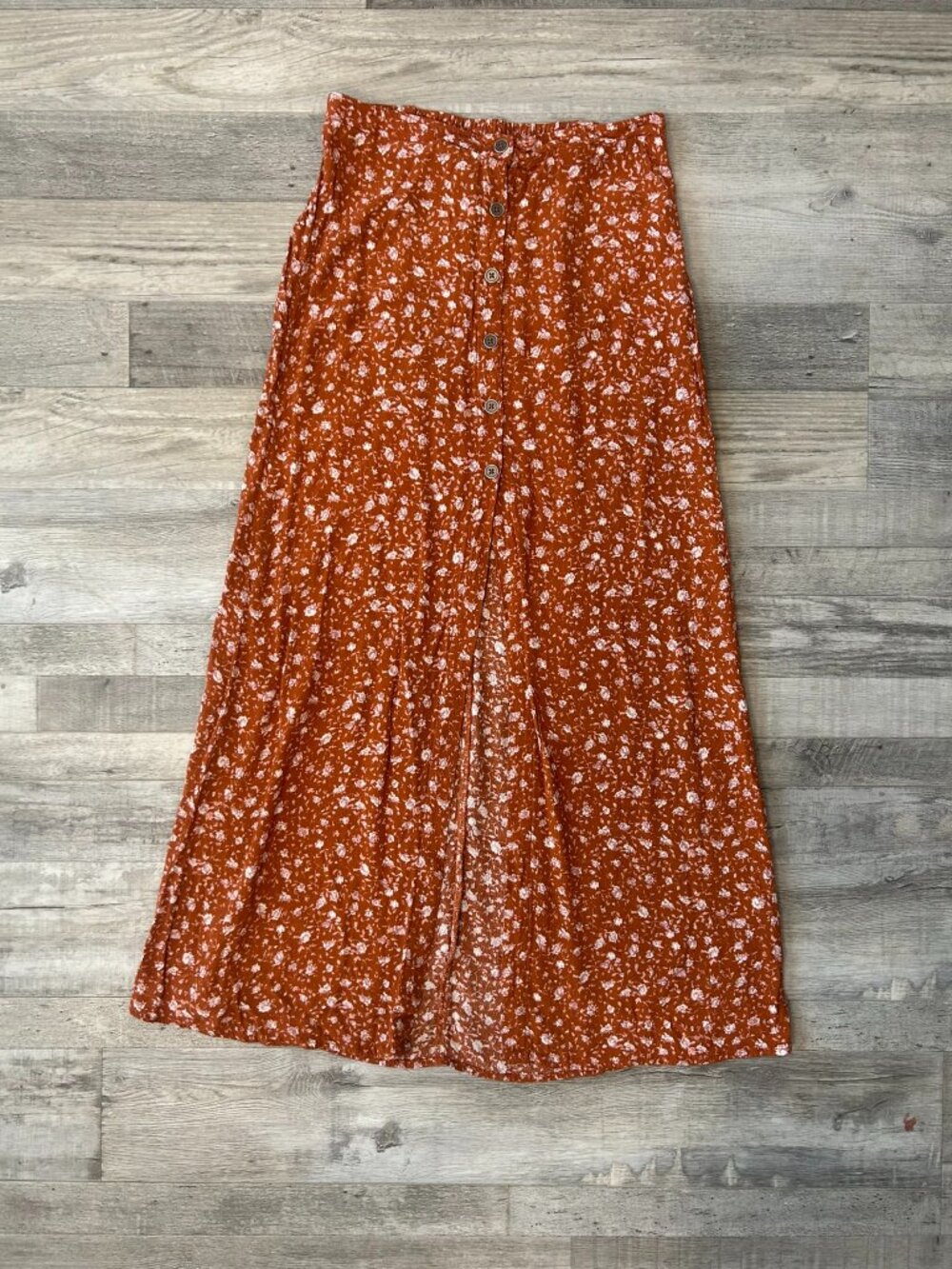 Wild Fable Orange Floral Button Front Maxi Skirt Size XS Open Front D3
